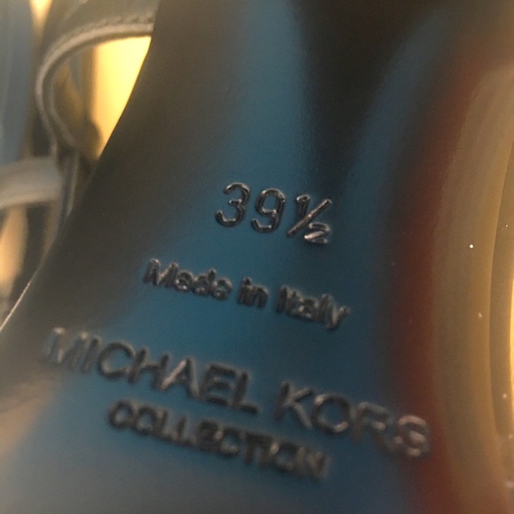 Michael Kors collection pumps - Picture 7 of 9